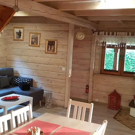 Domki Nad Jeziorem Olow Ryn (Warmian-Masurian)